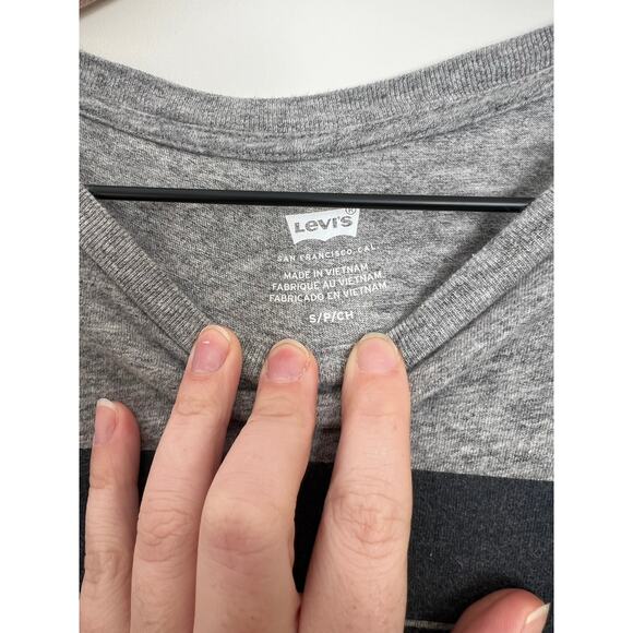 Levi’s T-Shirt Short Sleeve Gray Cotton - Picture 3 of 4